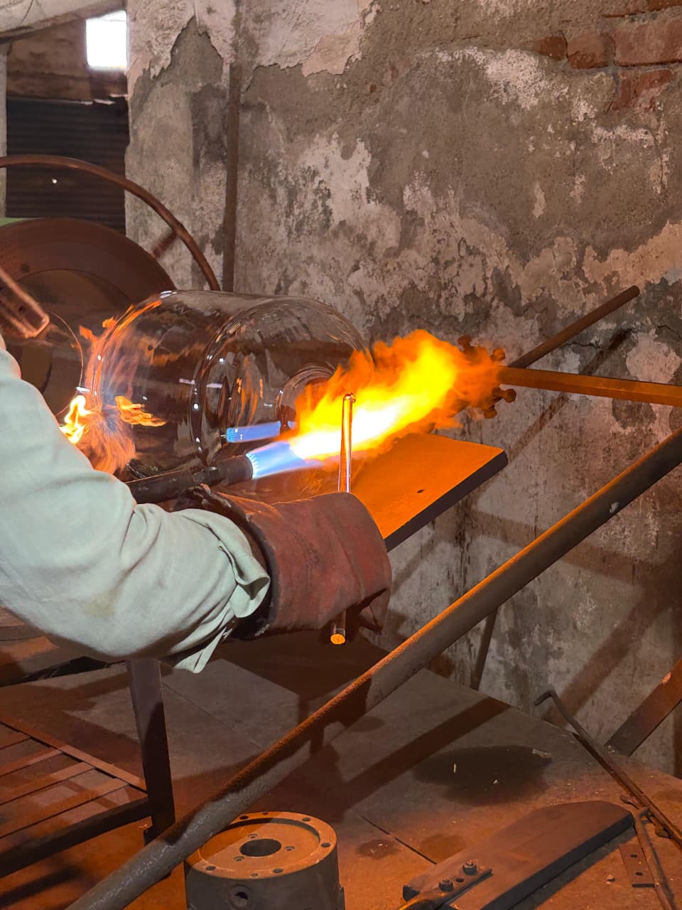 Nikam Scientific Skilled Craftsmanship and Glassblowing